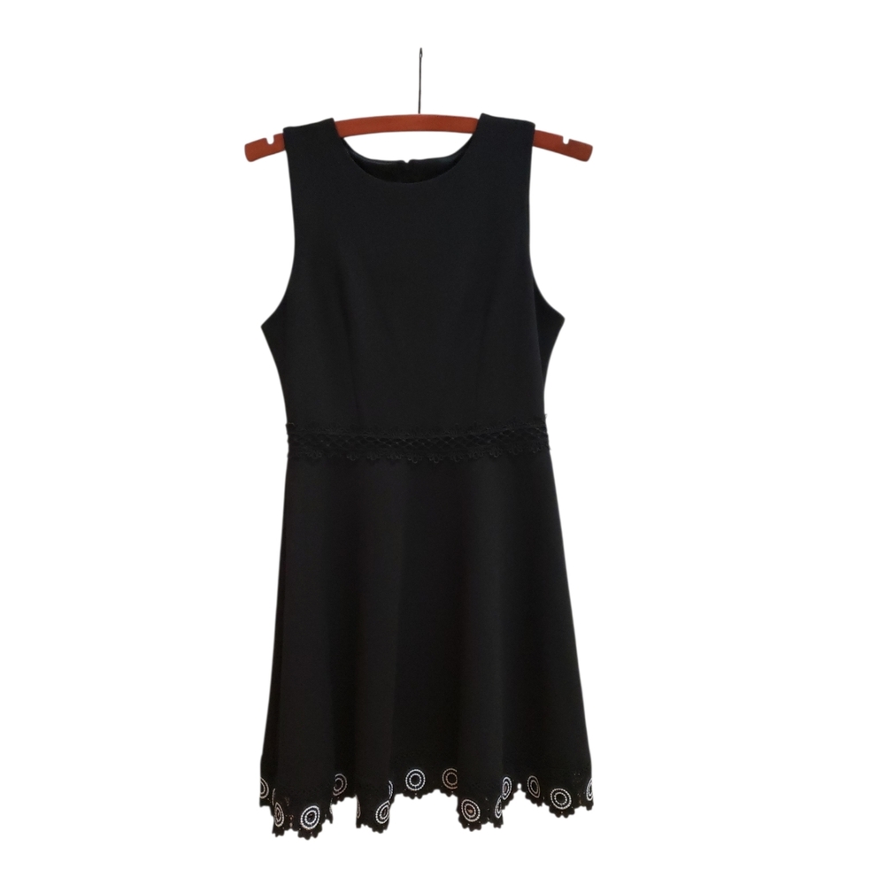 B Darlin Elegant Black Sleeveless Dress Womens Size 6 Midi Classic